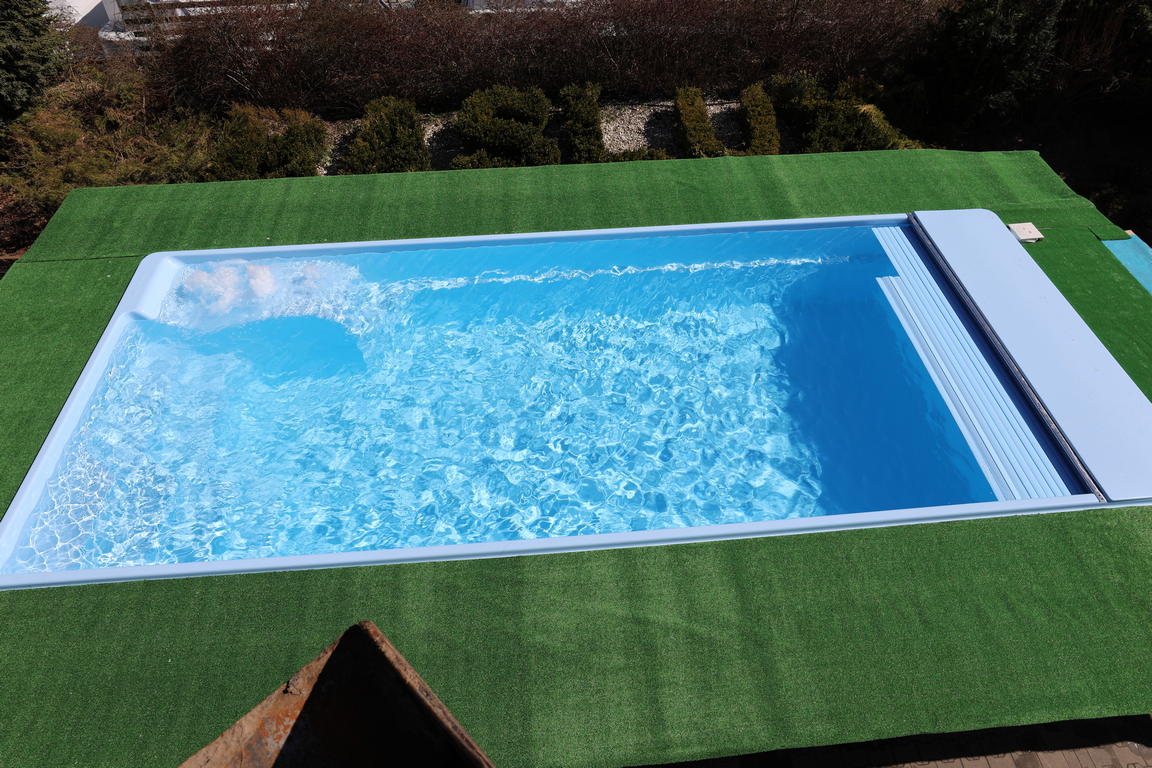 Glasfiberpool Lidingö 8,80 x 3,50 x 1,5m - Bild 2